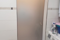 Glastür mit individueller Foliengestaltung